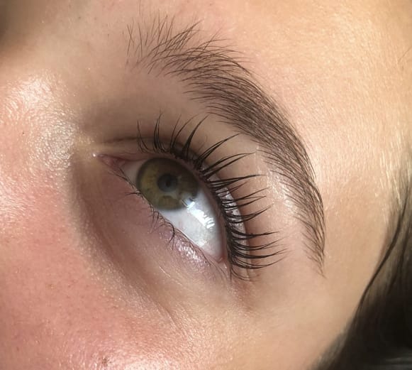 Výsledný Lash Lifting efekt